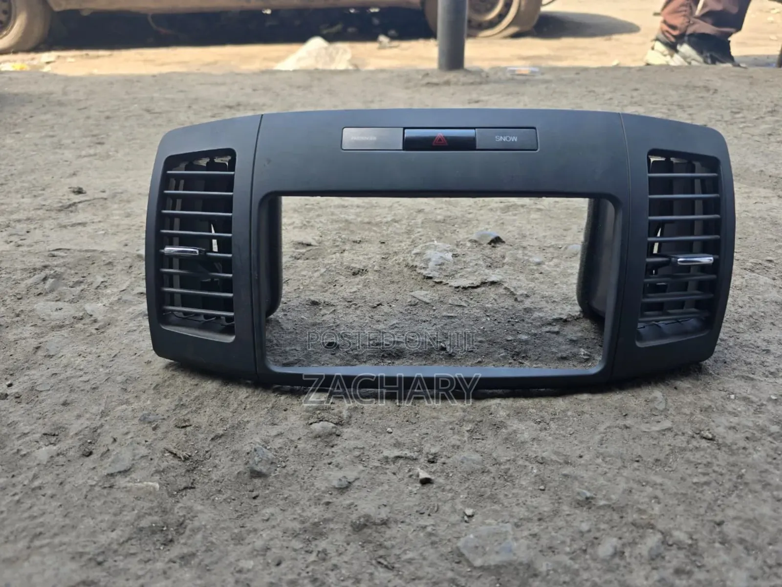 Toyota Premio 260 Radio Console Ex Japan
