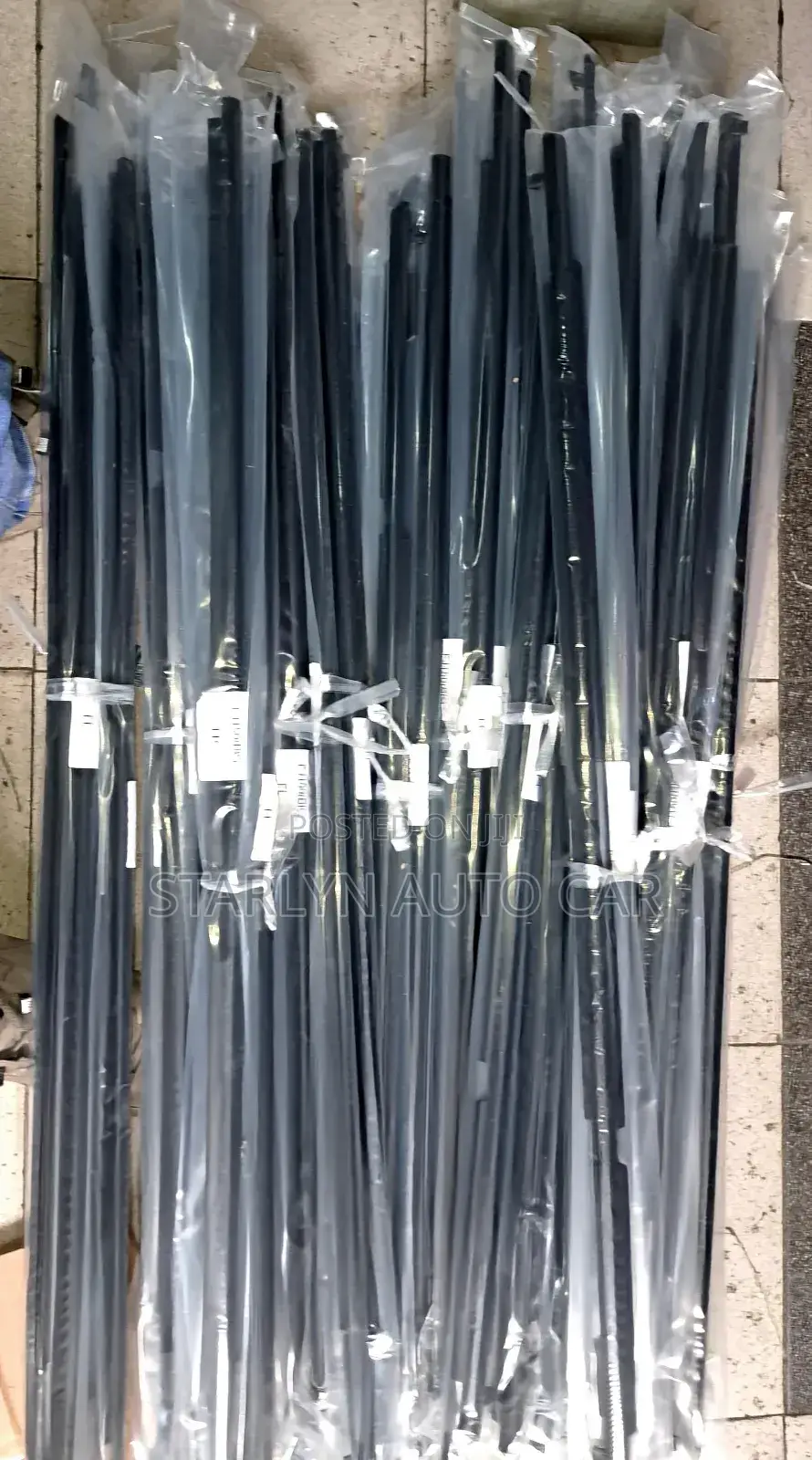 Toyota Prado Fj150 Weatherstrip / Window Seal - Black