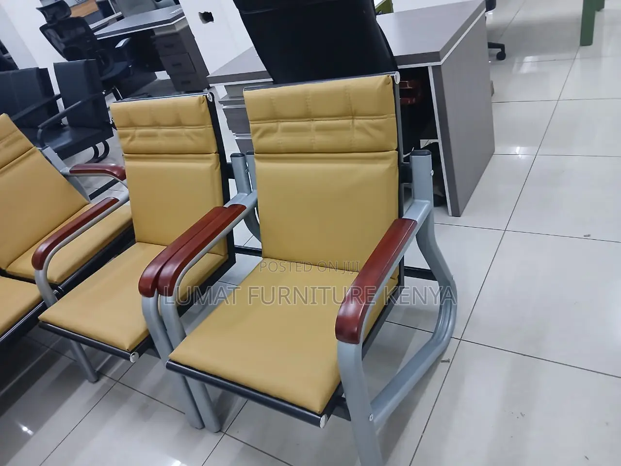 Brown 5 Seater Waiting Office Sofa