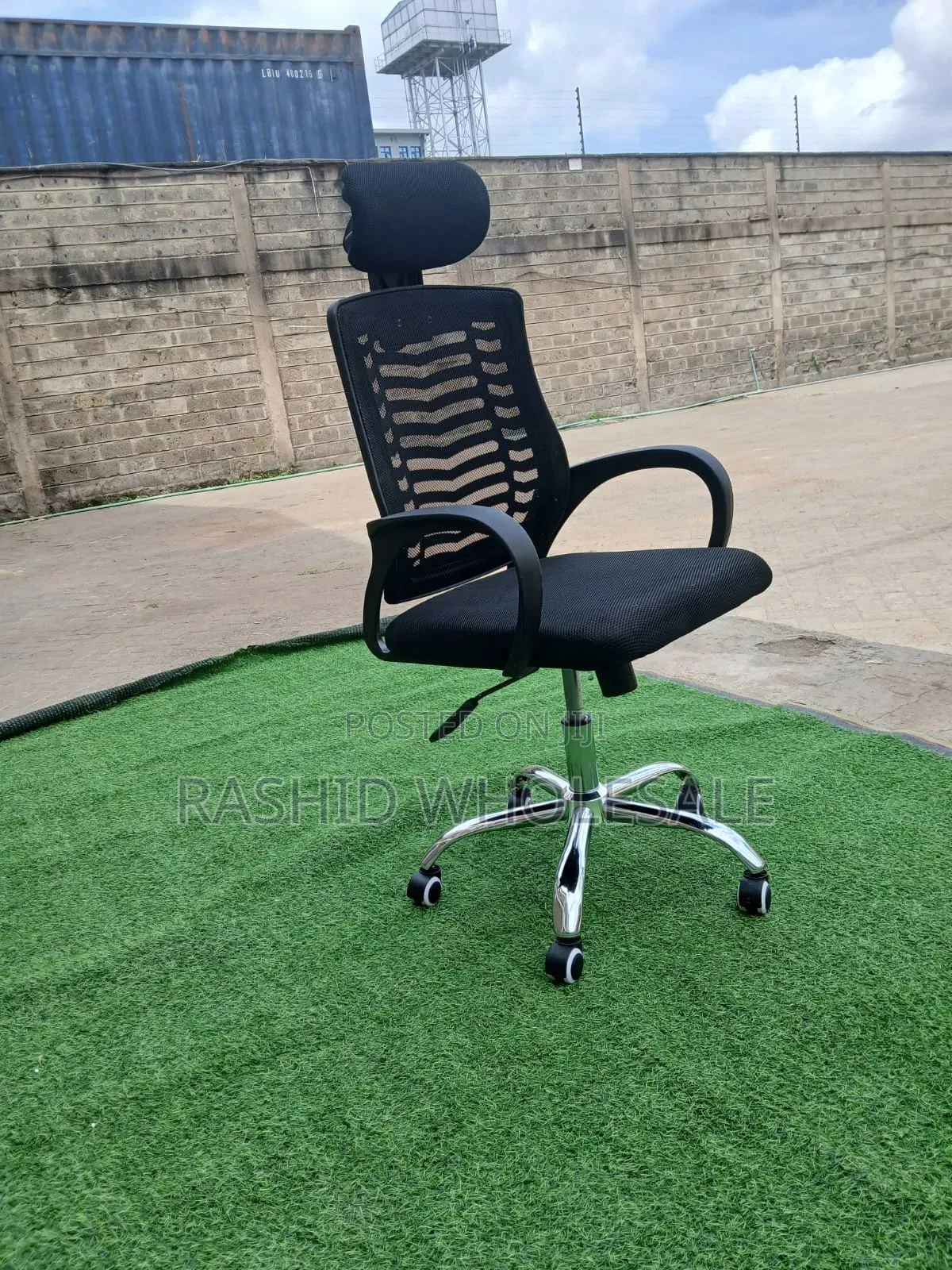 Chair With Head Rest