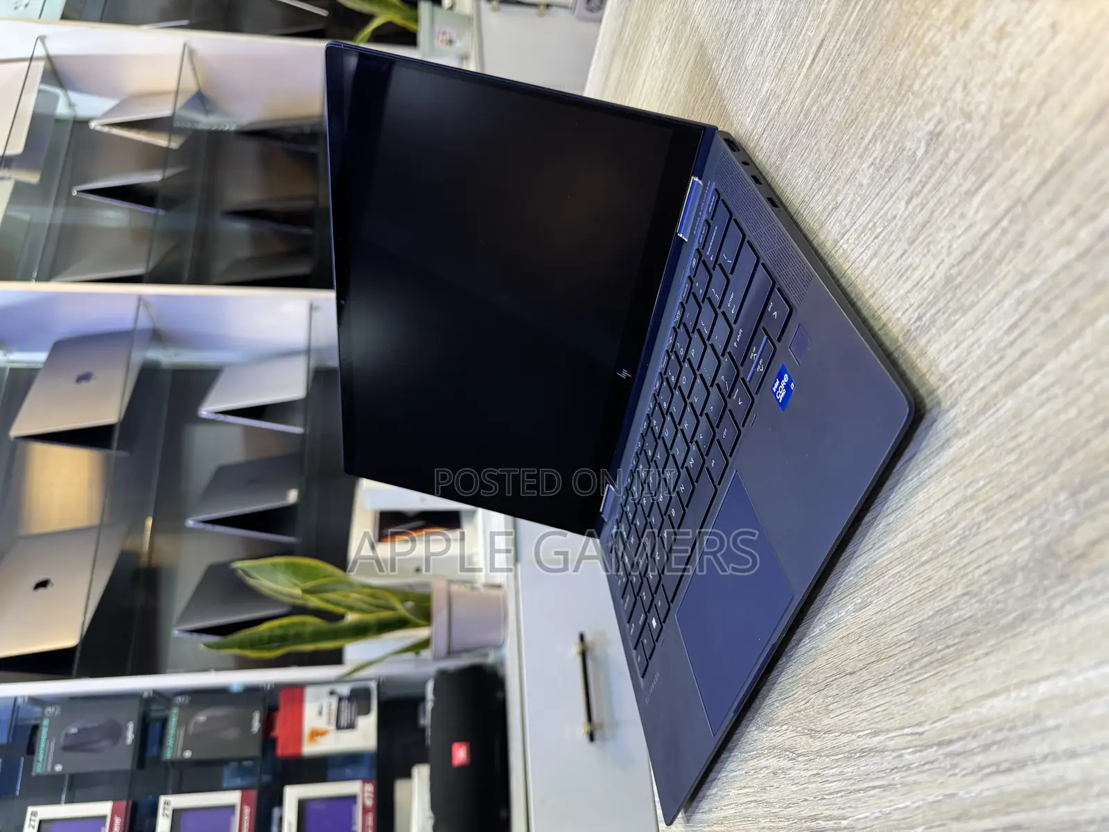 Laptop HP Dragonfly G2 16GB Intel Core I7 SSD 512GB