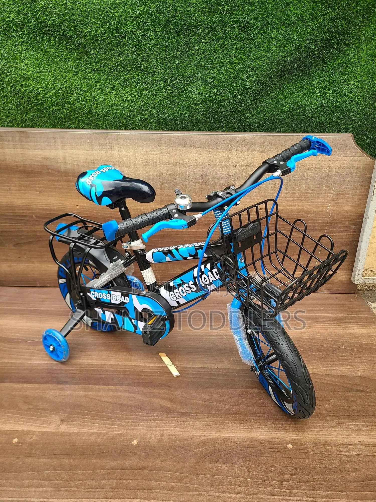 Boys Kids Bike – 12” With Side Wheels Bell