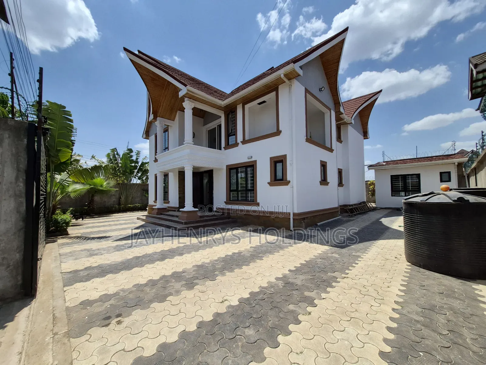 5bdrm House in Kamakis for sale