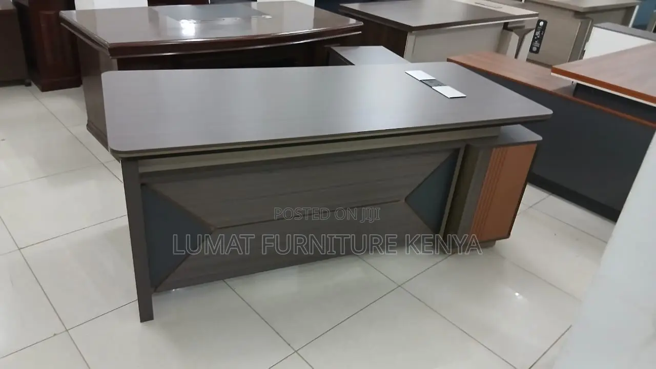 Gray 1.8m Advance Office Desk