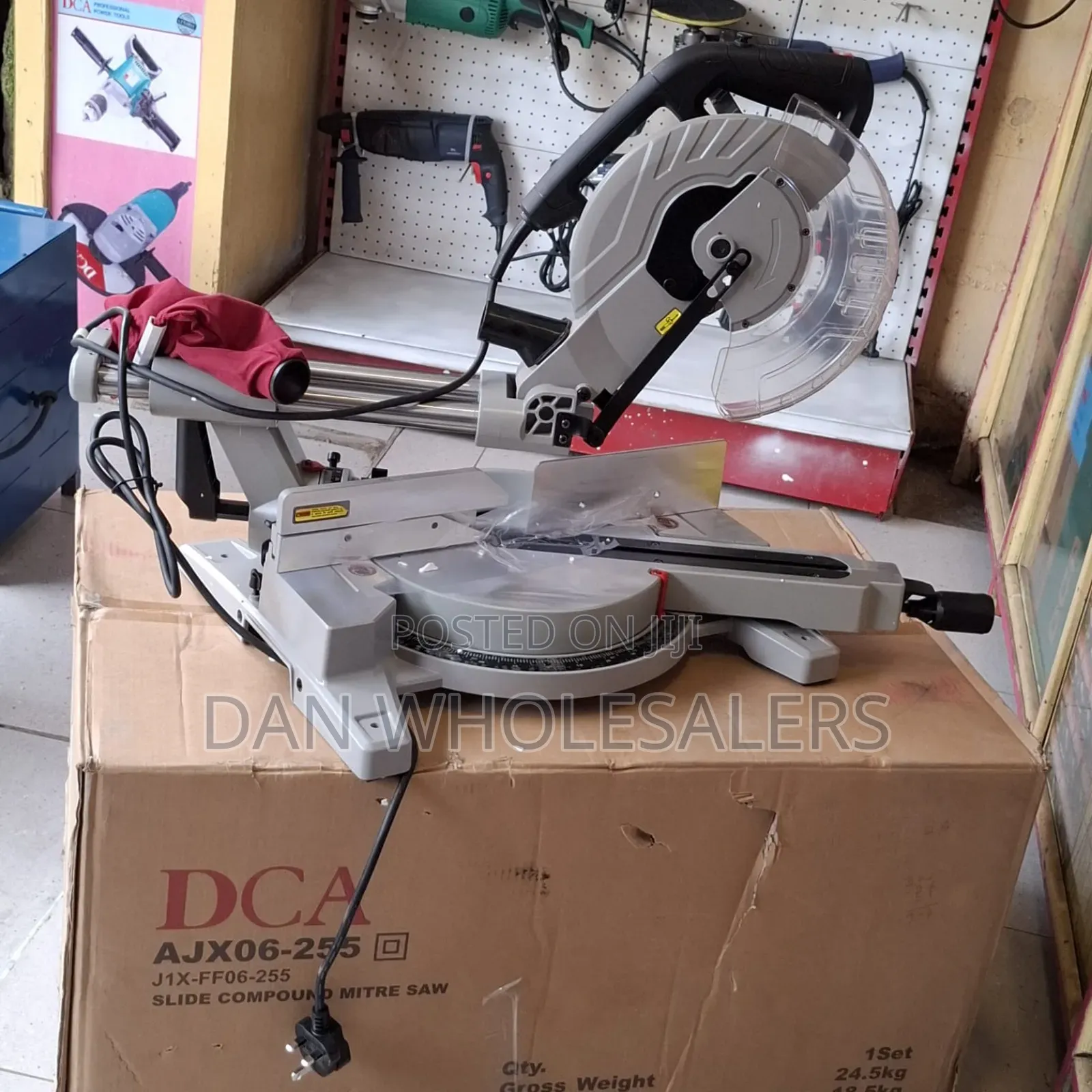 Dca Sliding Mitresaw With Blade
