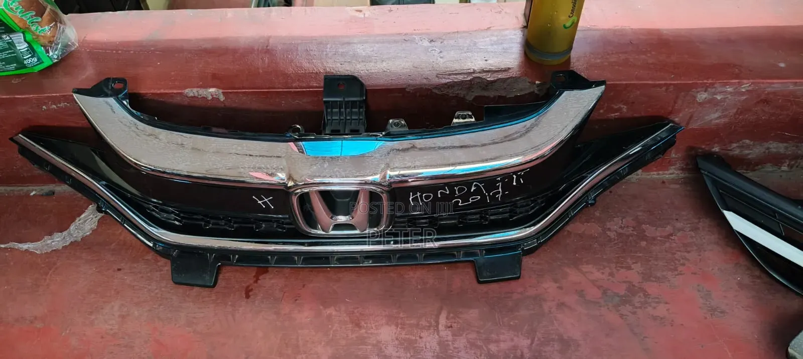 Honda Vezel Grill