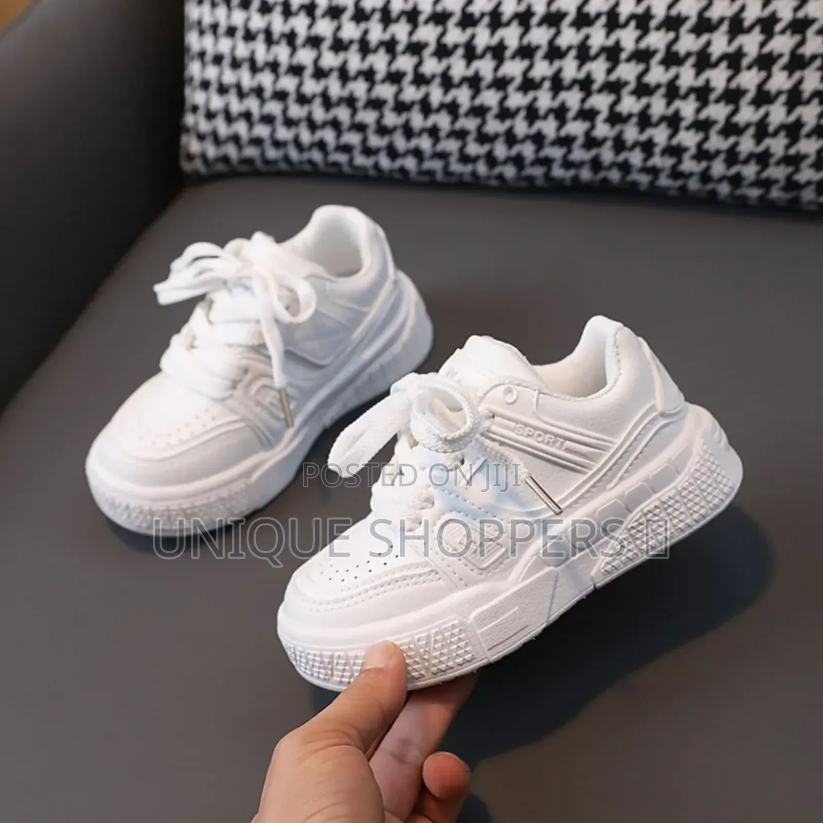 *Kids Sneakers* *Sizes 21,22,23,24,25,26,27,28,29,30,*