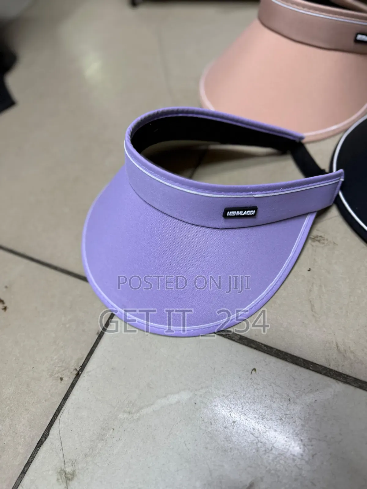 🧢 Stylish Wide-brim Sun Visor