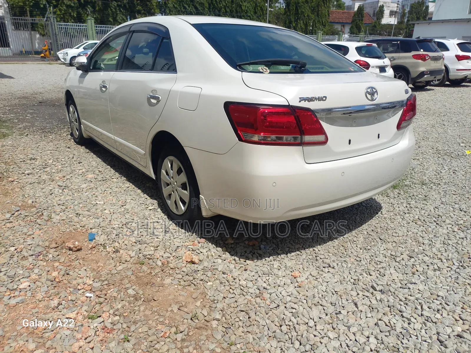 Toyota Premio 1.8 FWD 2019 White
