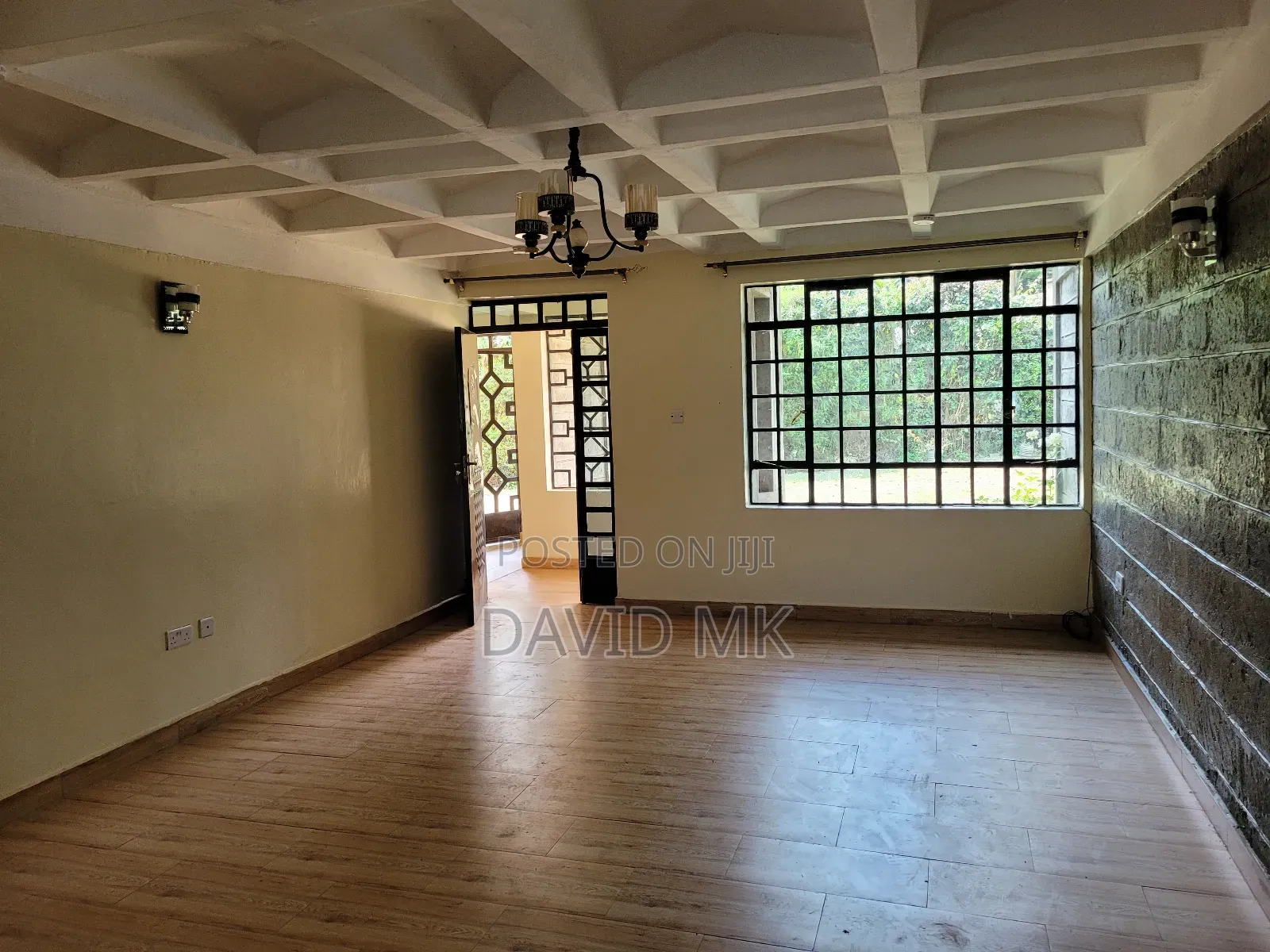 3bdrm Maisonette in Thome for rent