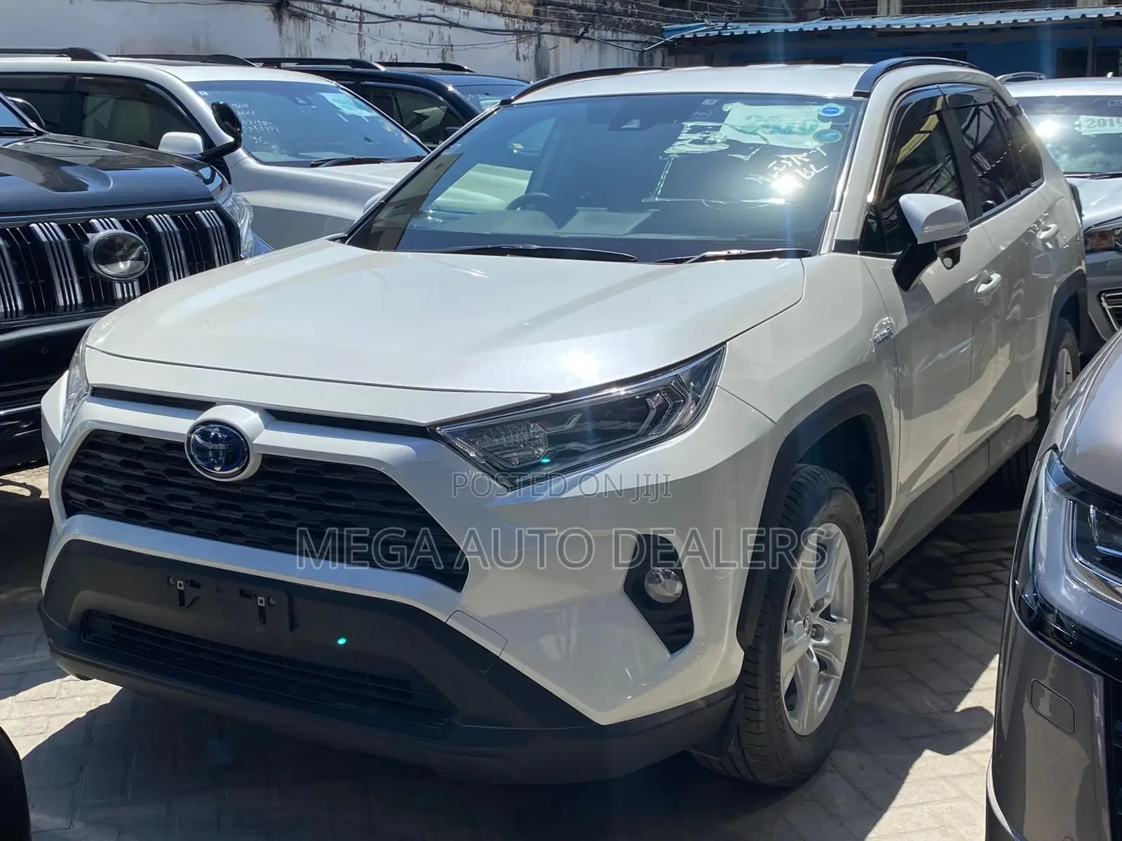Toyota RAV4 2019 White