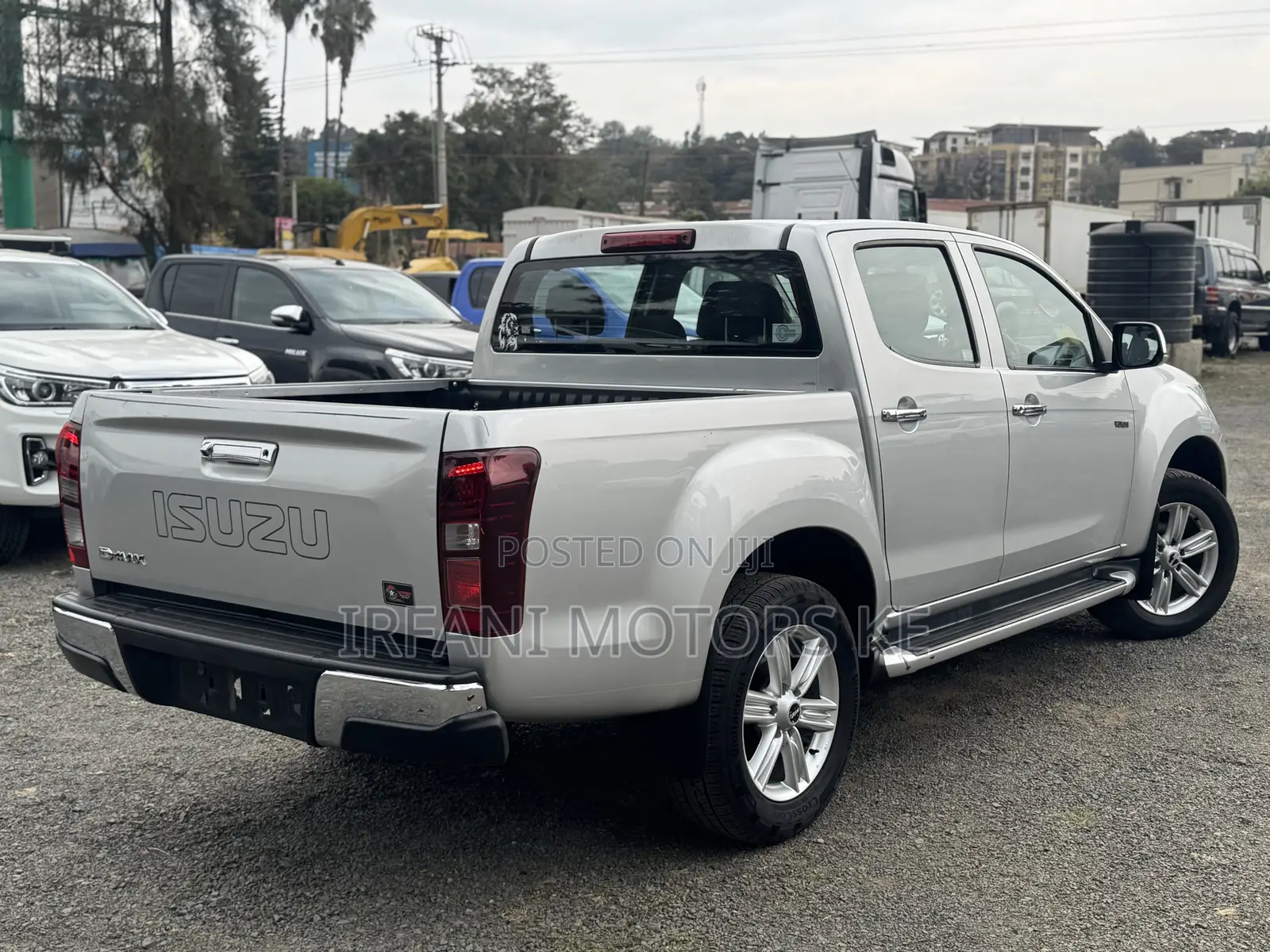 Isuzu D-MAX 2018 Silver