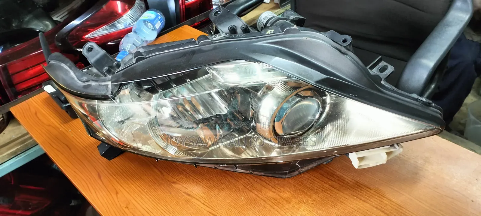 Toyota Lexus Headlight