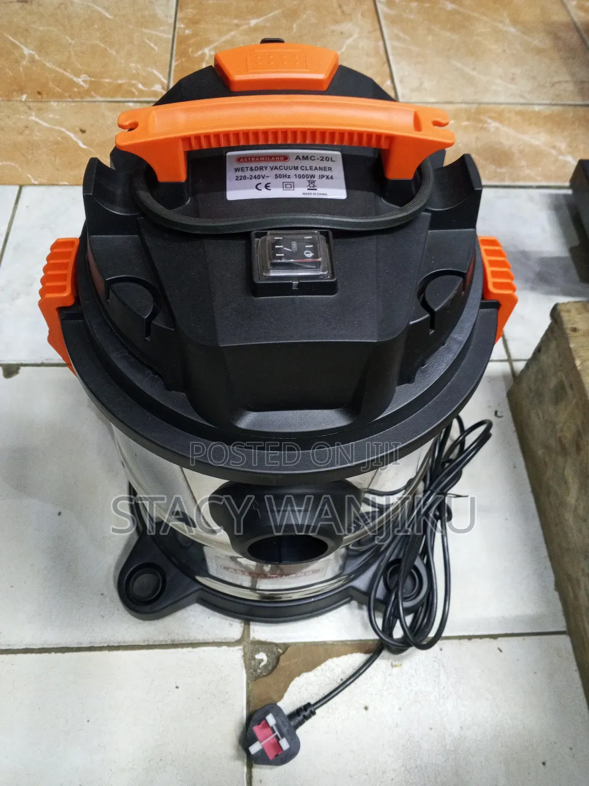 Astramilano Wet and Dry Vaccum Cleaner 20l