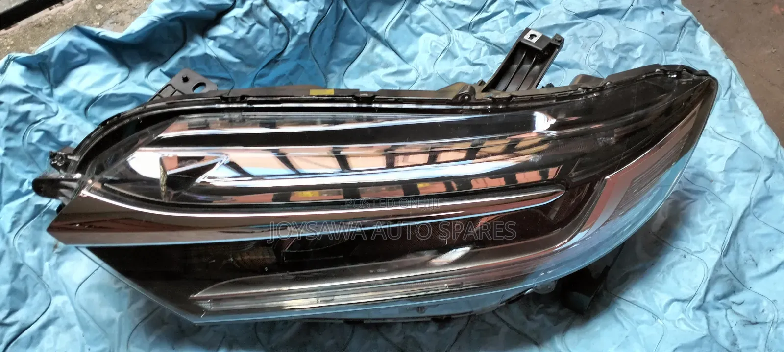 Honda Fit Shuttle 2018 Xenon Headlight