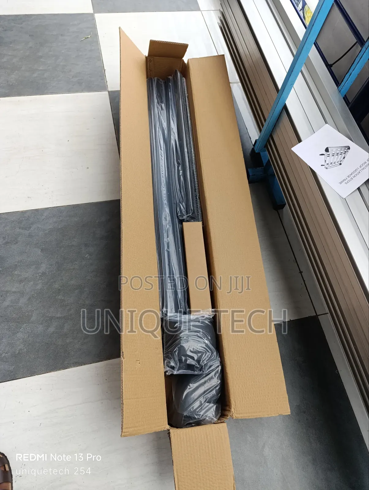 Universal Car Roof Cargo Carrier (Black)