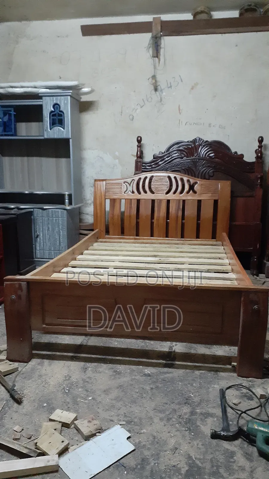 Queen's Beds