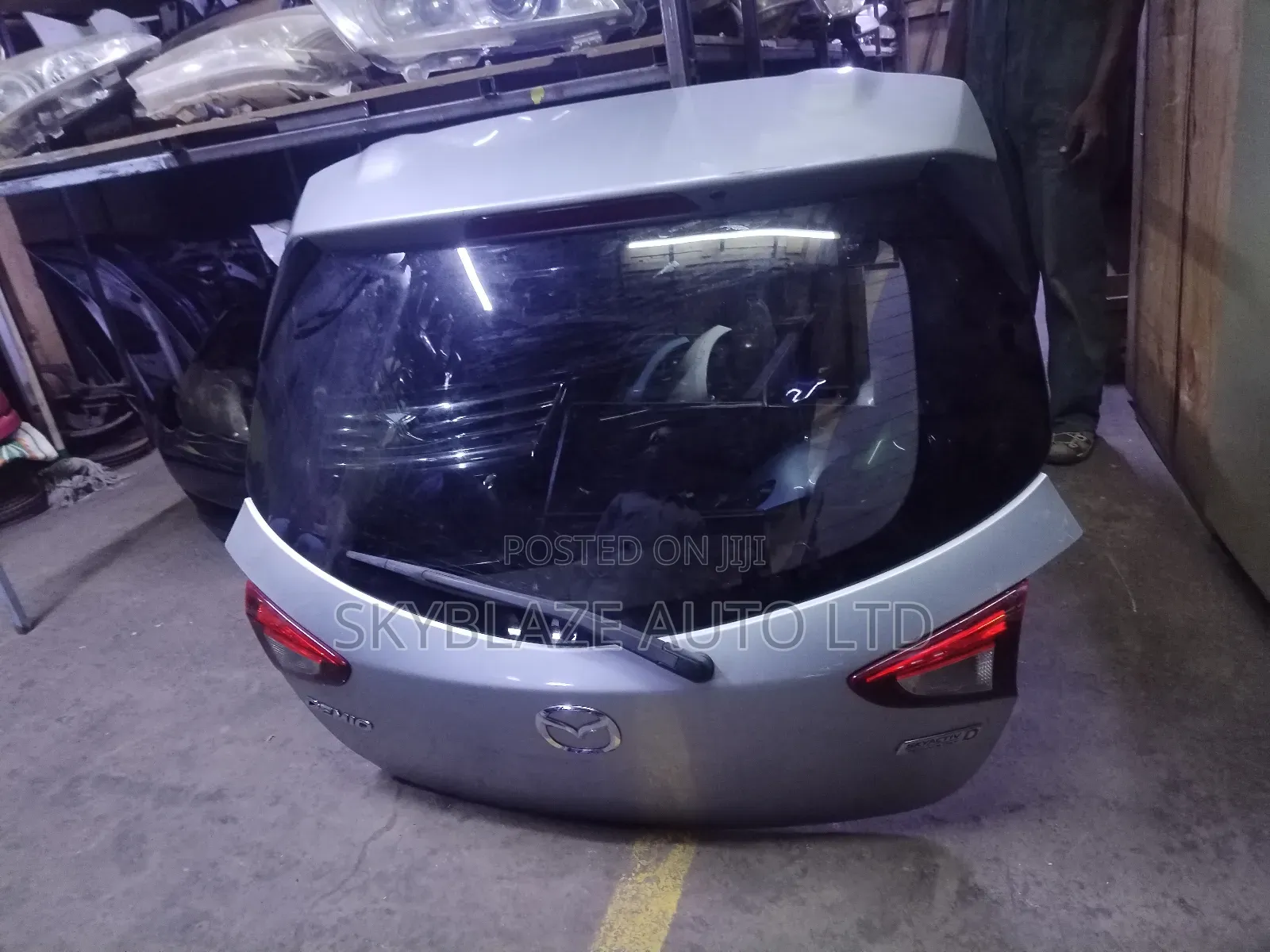 Mazda Demio 2014 Tailgate
