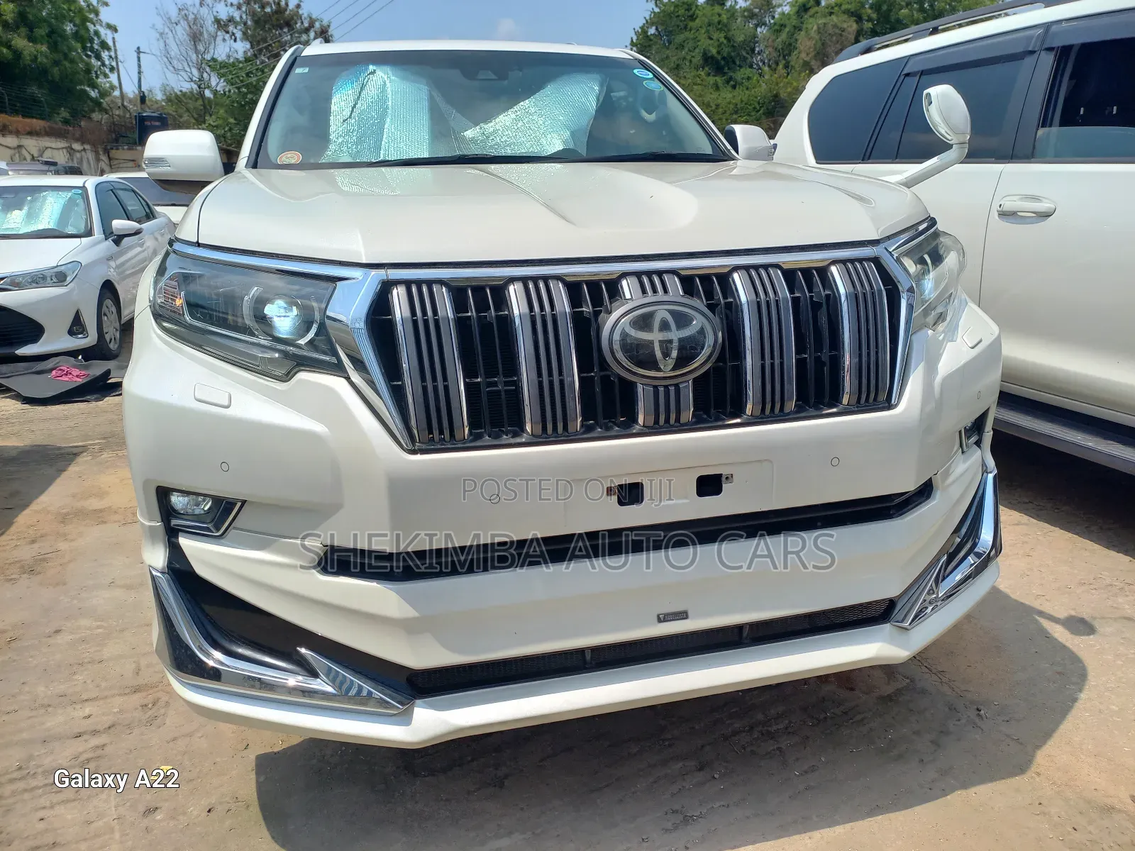 Toyota Land Cruiser Prado 2019 White