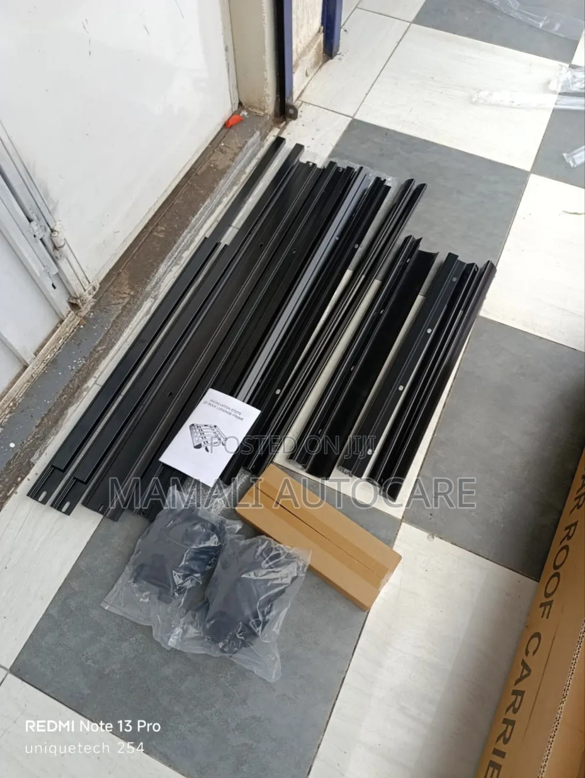 Universal Roof Luggage Rack , Black Finish