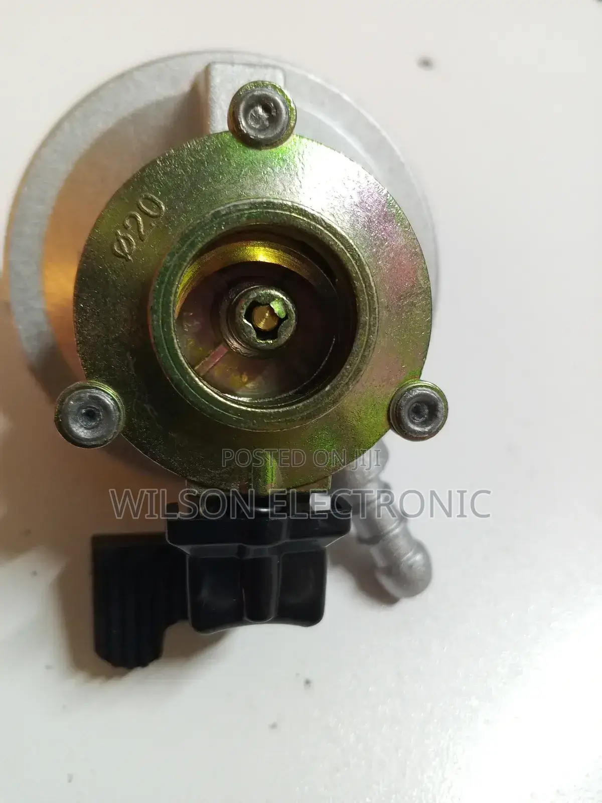 Cosco Gas Regulator. 13kg