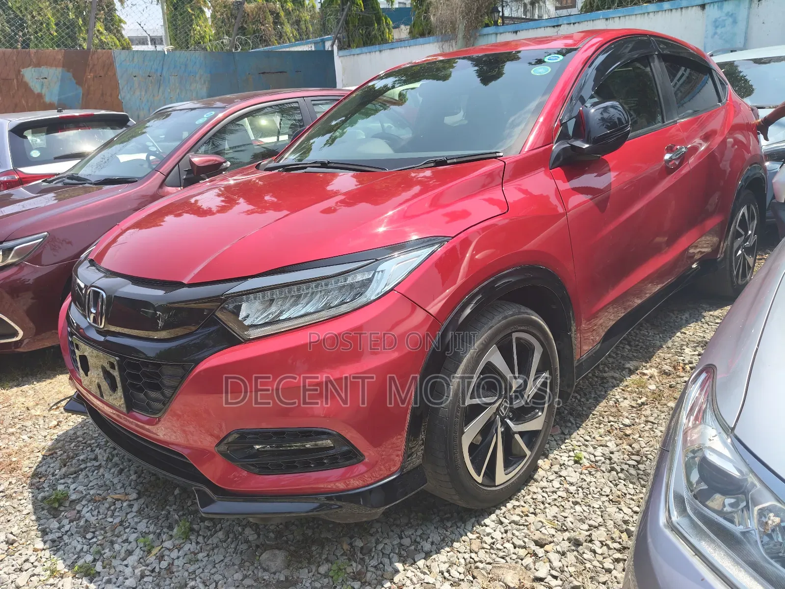 Honda Vezel 1.5 2WD 172 hp 2019 Red