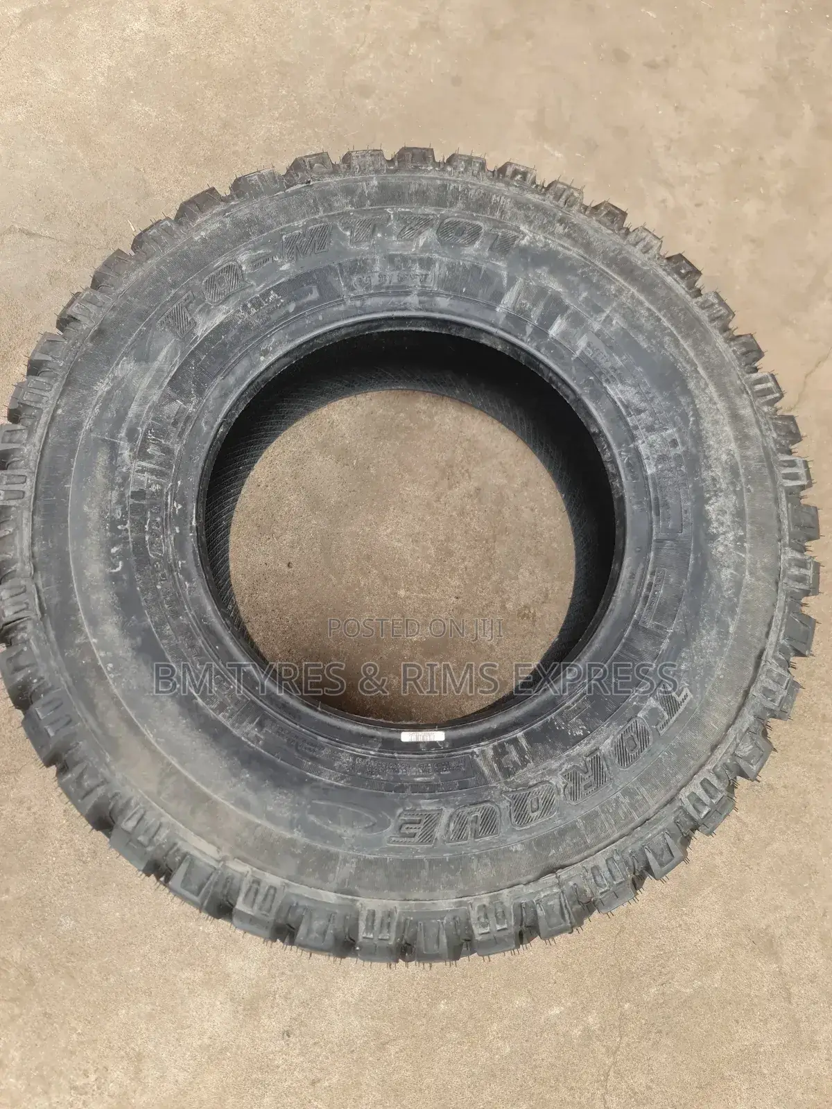 265 /75 R16 Torque Tyres (Mud Terrrain) Commercial