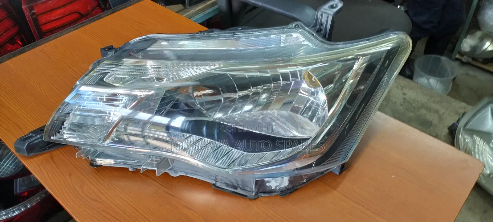 Toyota Fielder/Axio 2012(161) Non Xenon Headlight
