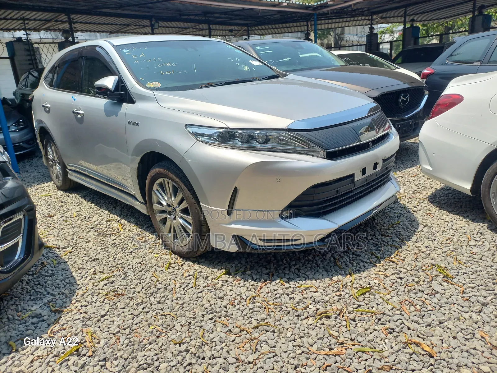 Toyota Harrier 2.5 Hybrid 4WD 2019 Silver