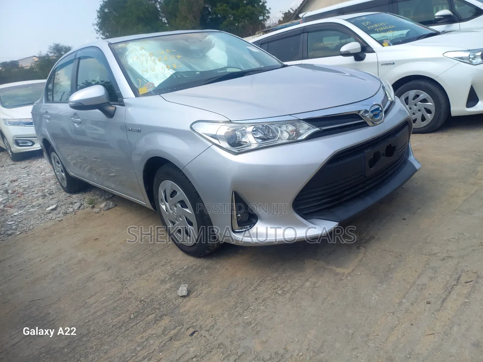 Toyota Axio 1.5 Hybrid 2WD 2019 White