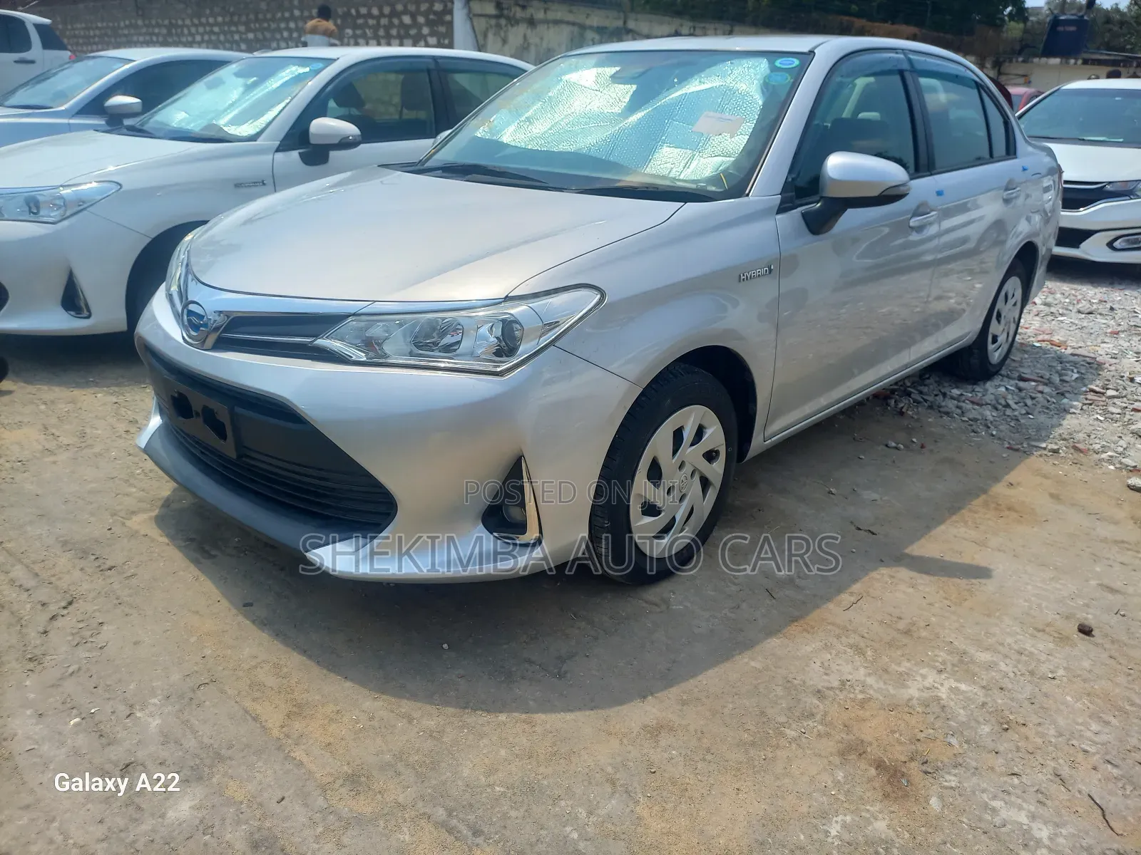 Toyota Axio 1.5 Hybrid 2WD 2019 White