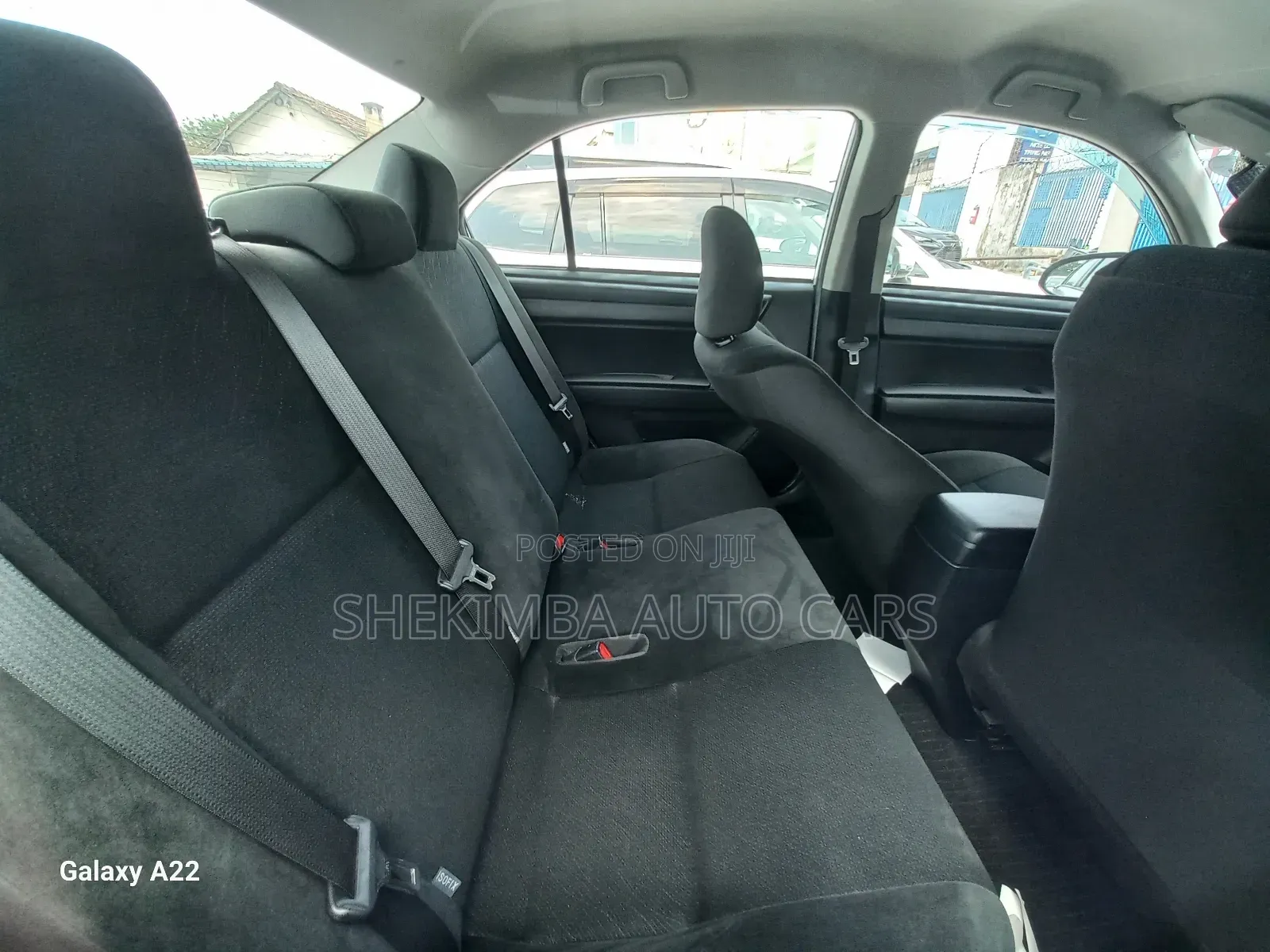 Toyota Axio 1.5 Hybrid 2WD 2019 White