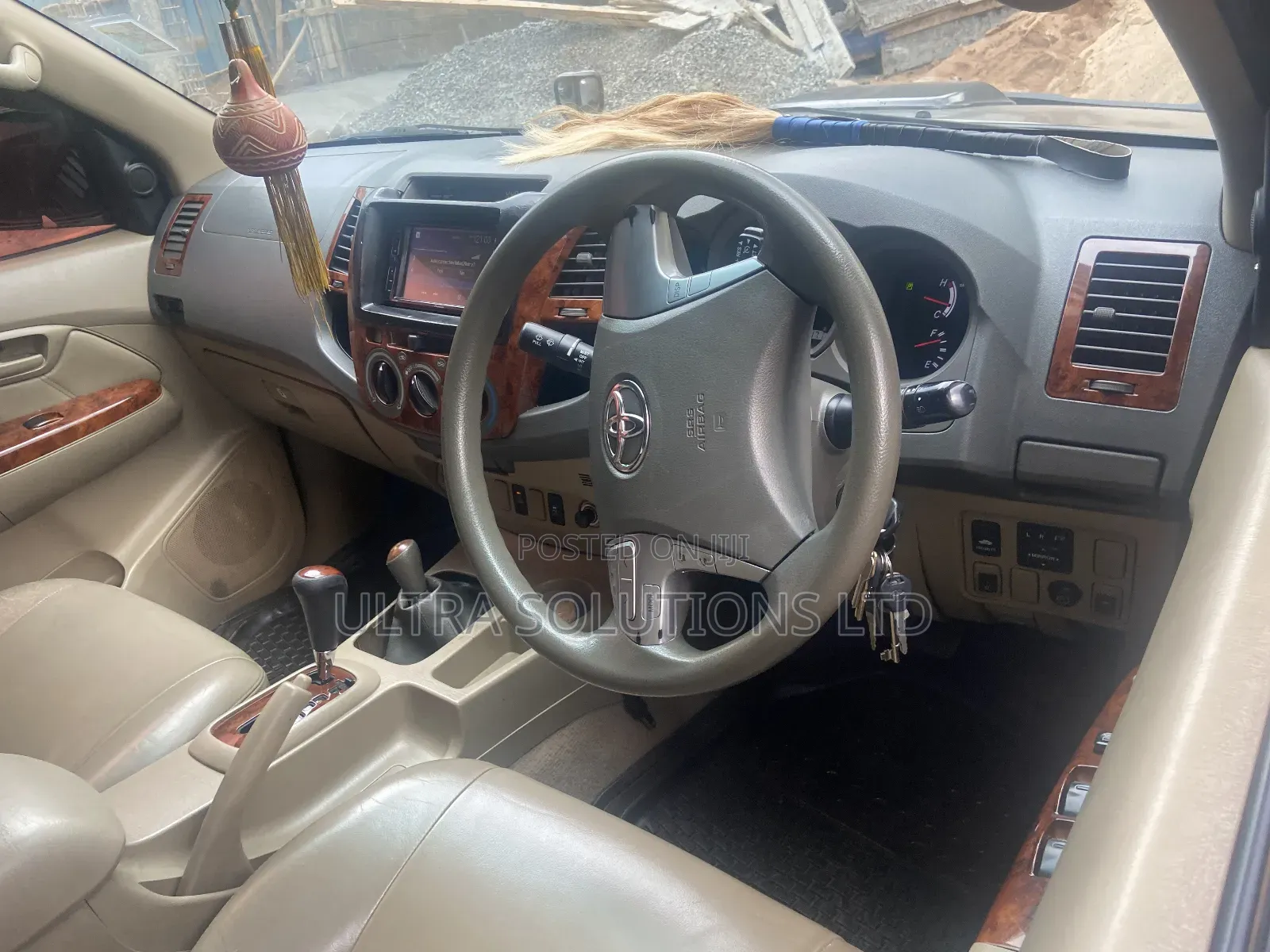Toyota Hilux 2008 Gray