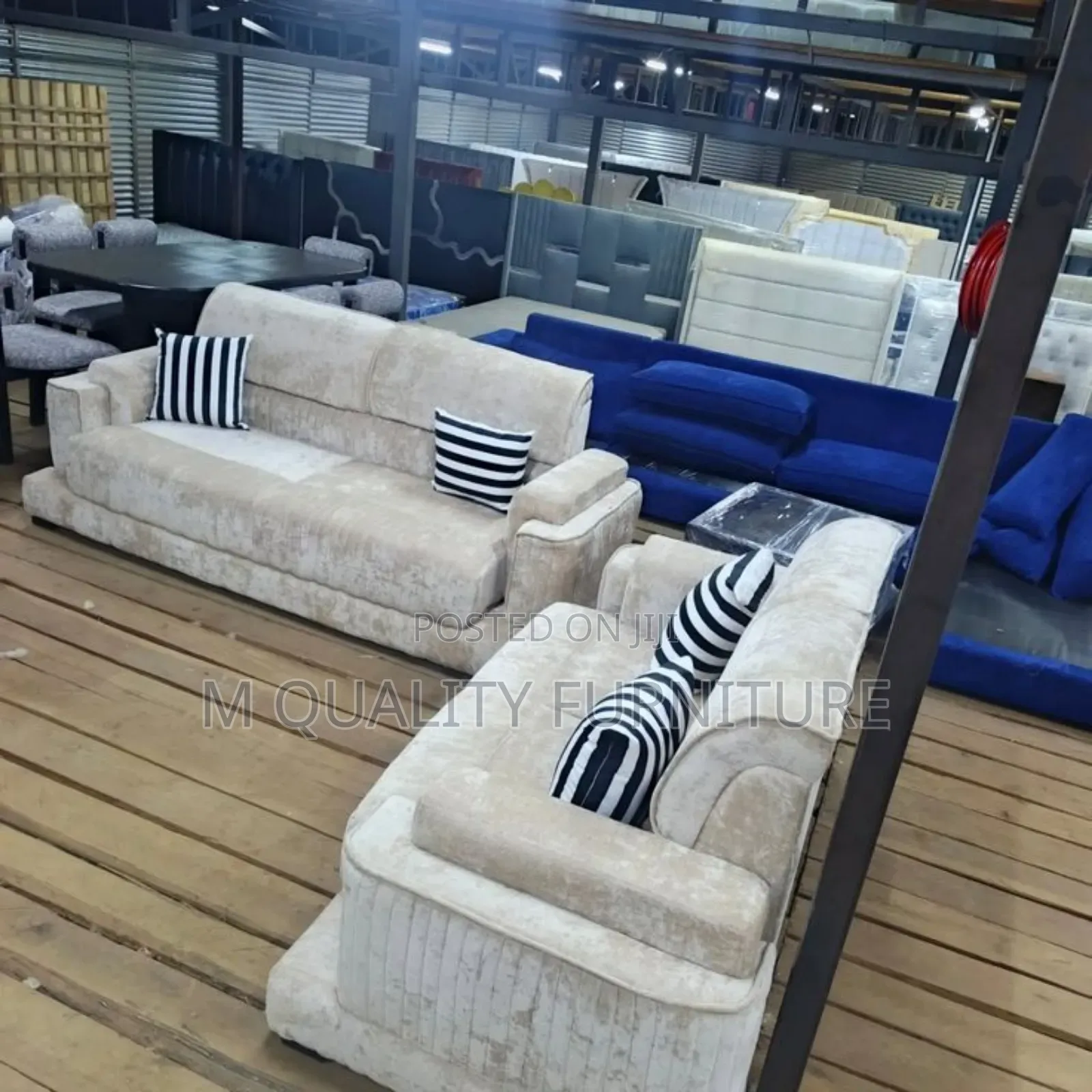 5 Seater Modern Indoor Couches