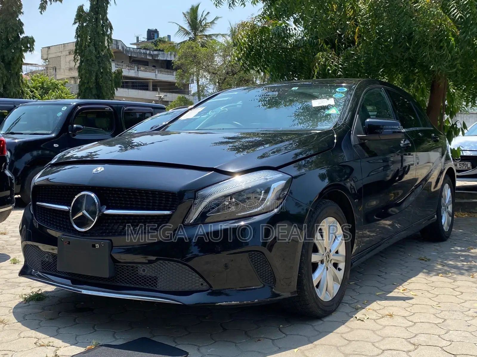 Mercedes-Benz B-Class B180 Petrol 2018 Black