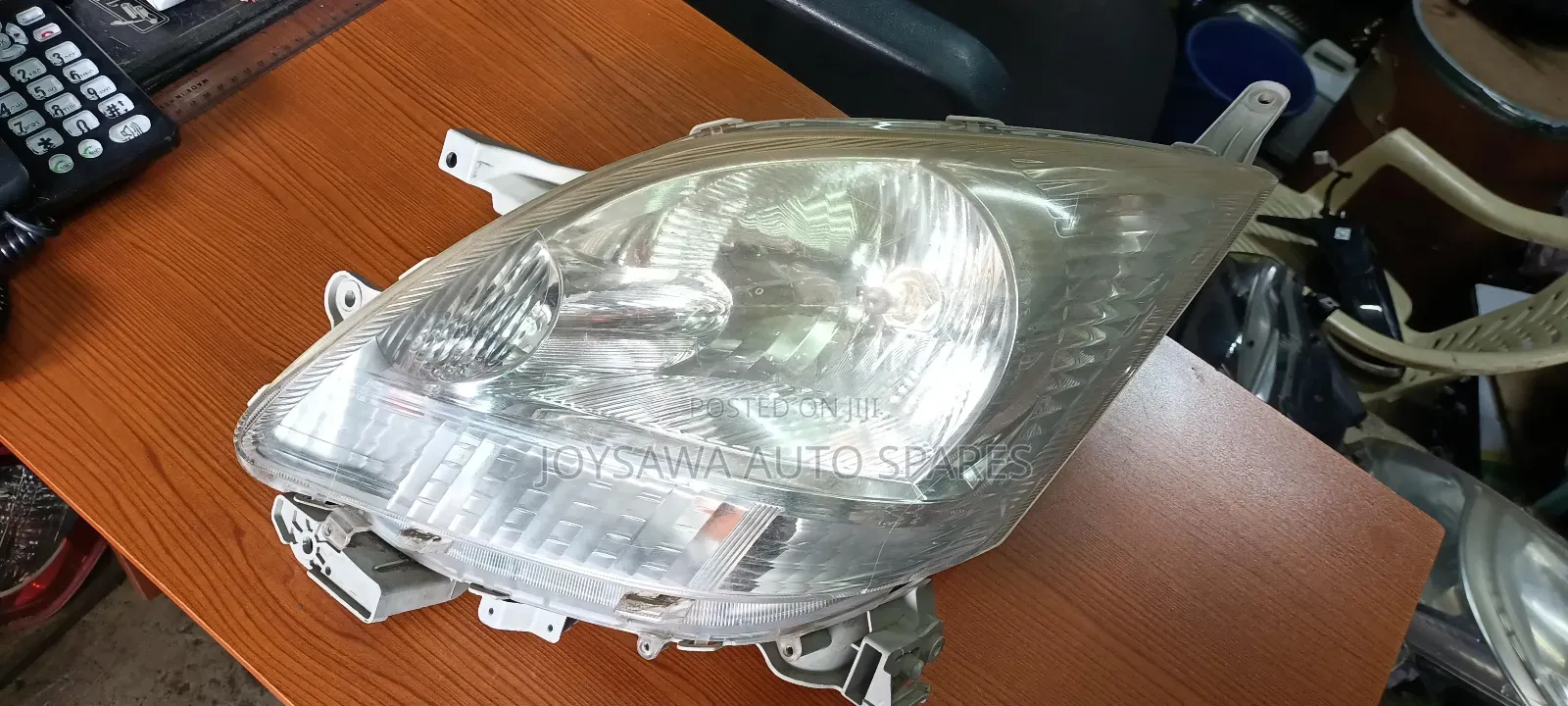 Move 2010 Headlight