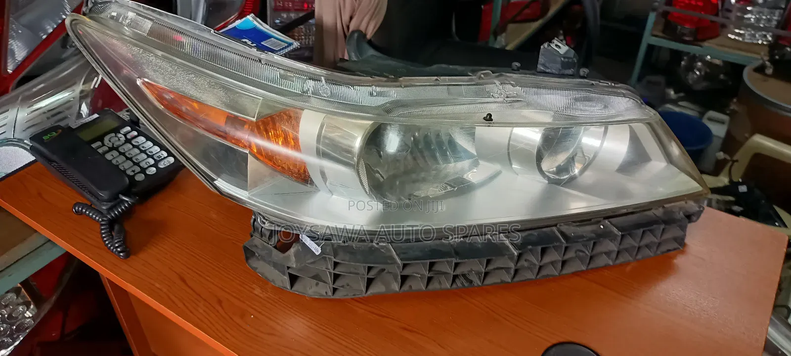 Honda Stream 2012 Clear Xenon Headlight