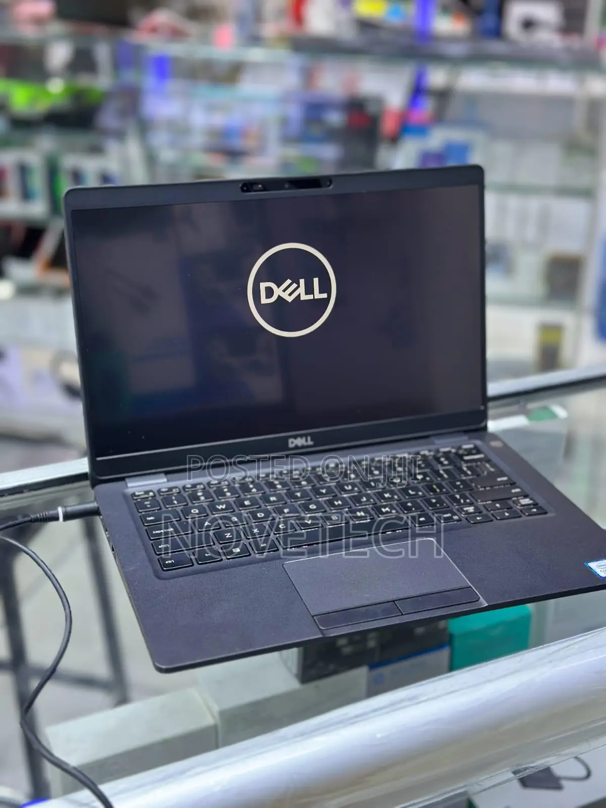 Laptop Dell Latitude 5300 16GB Intel Core I7 SSD 256GB