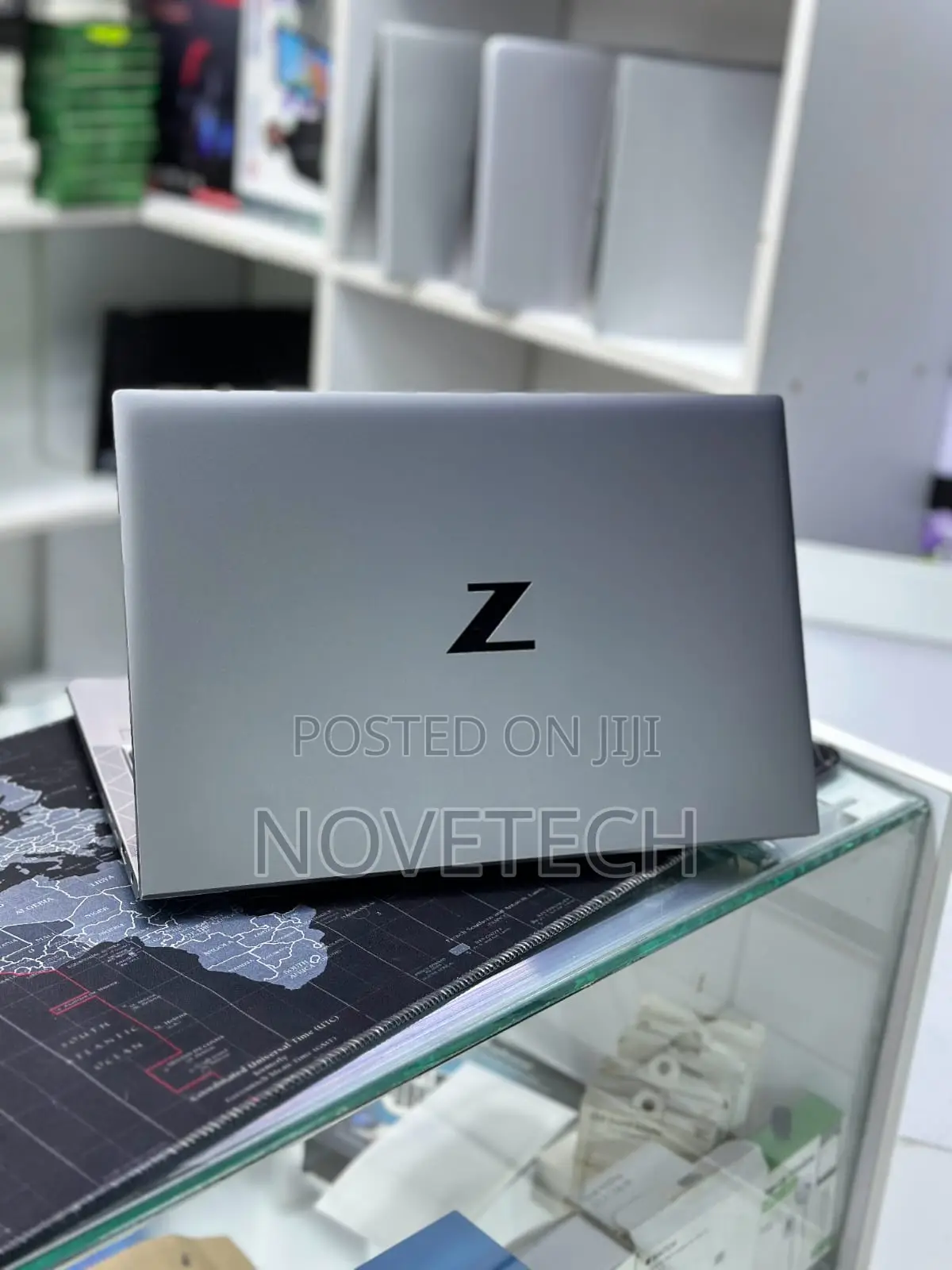 Laptop HP ZBook Firefly G8 16GB Intel Core I7 SSD 512GB