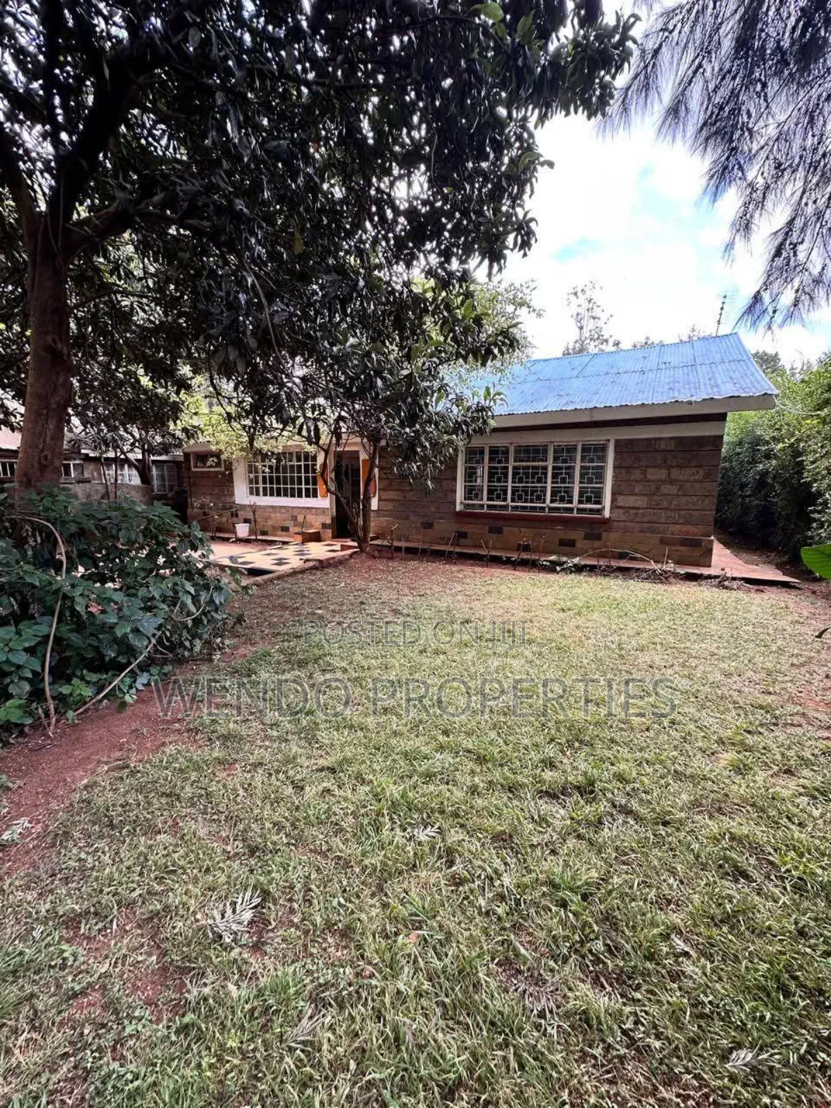 3bdrm Bungalow in Karen for rent
