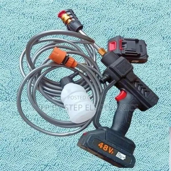 Durable Rechargeable High Pressure Car Washer With Full Accessories