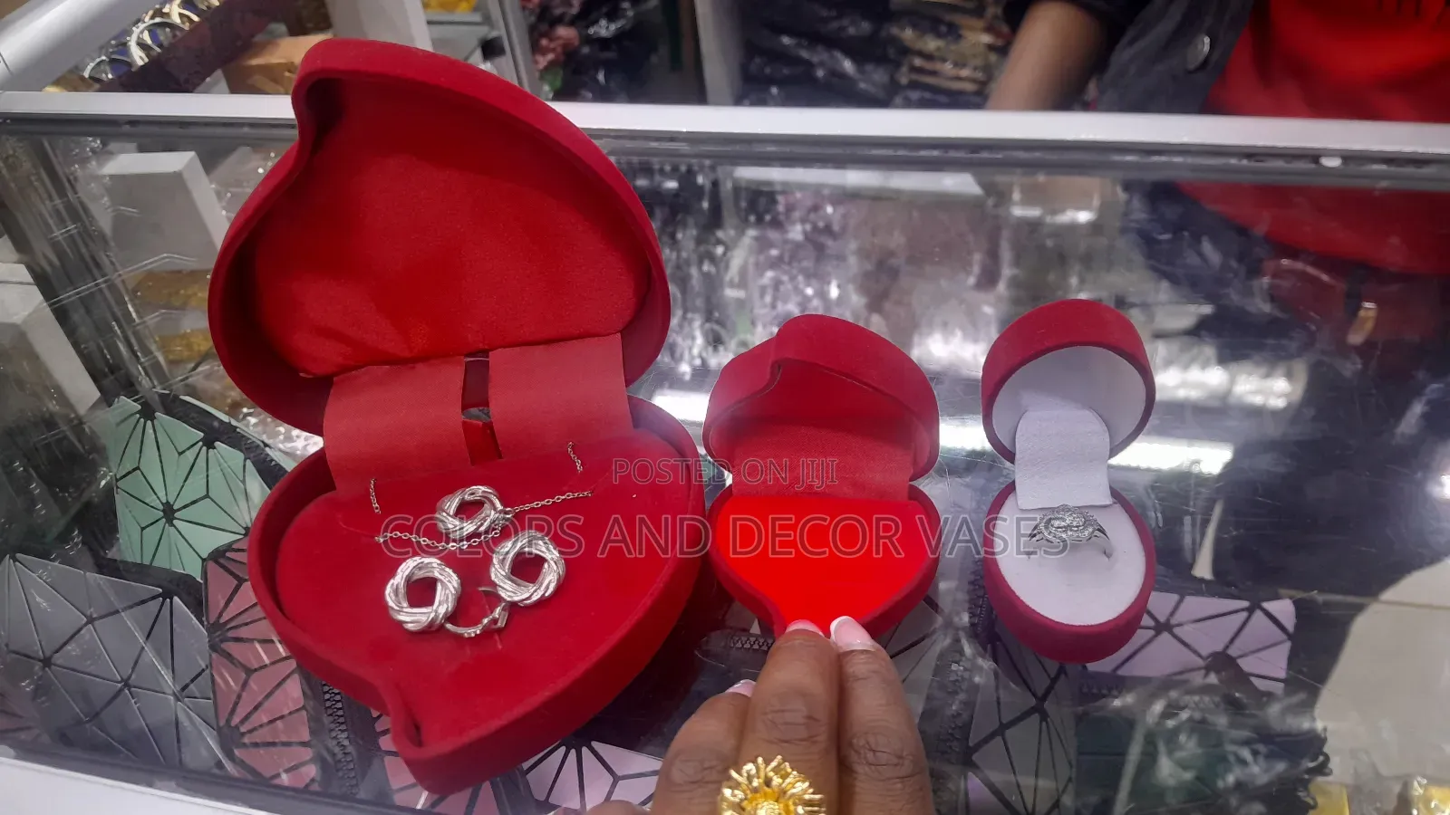 Jewelry Gift Boxes Available