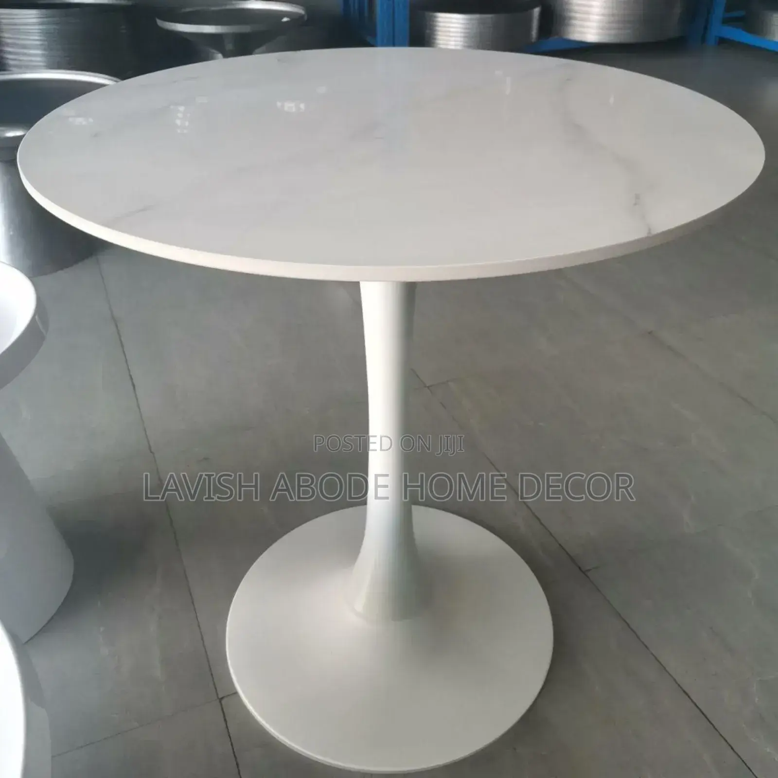 Marble Top Round Tulip Dinning /Cocktail Table