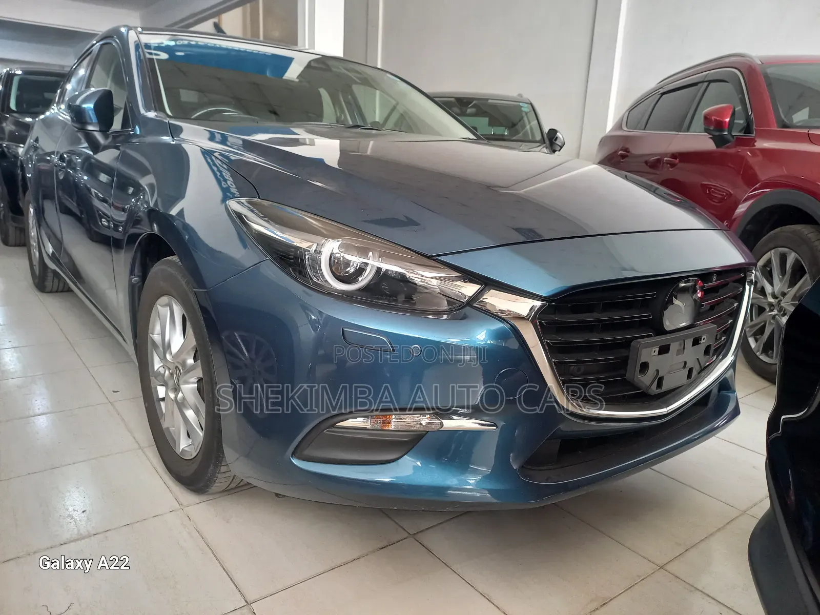 Mazda Axela 2018