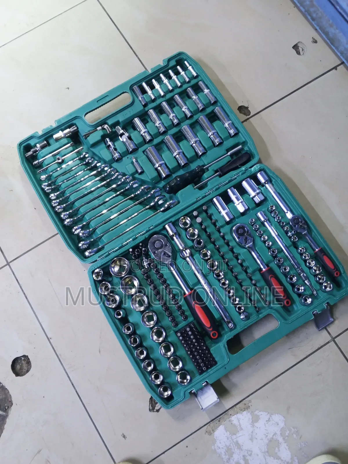 Tool Box/ Tool Set 216