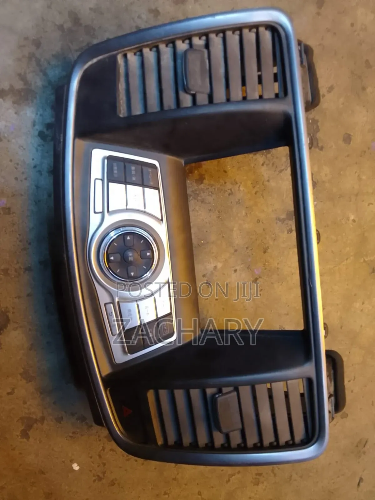 Nissan Teana Ac Vents and Radio