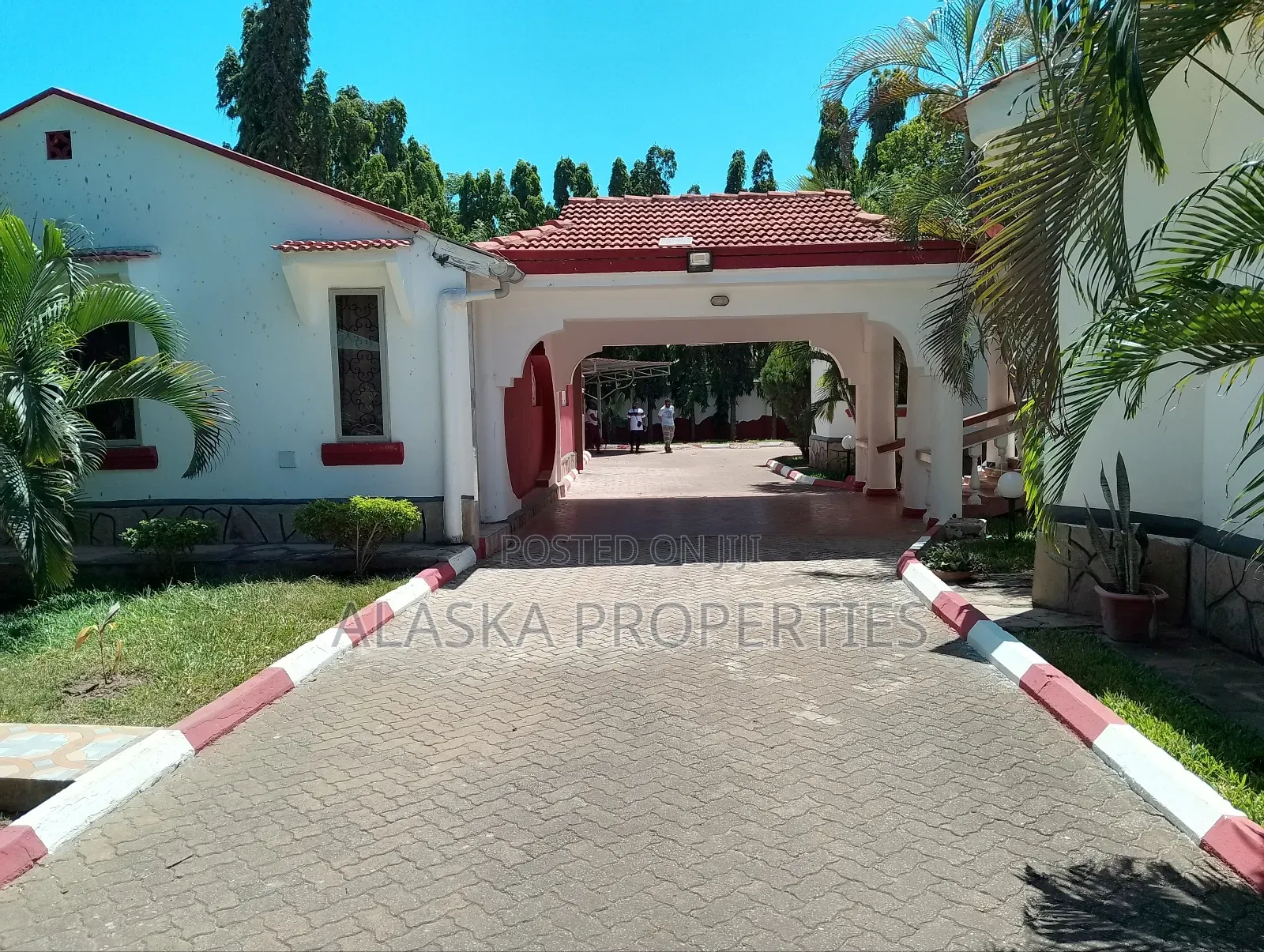Furnished Studio Apartment in Beach Road Estate, Nyali for rent