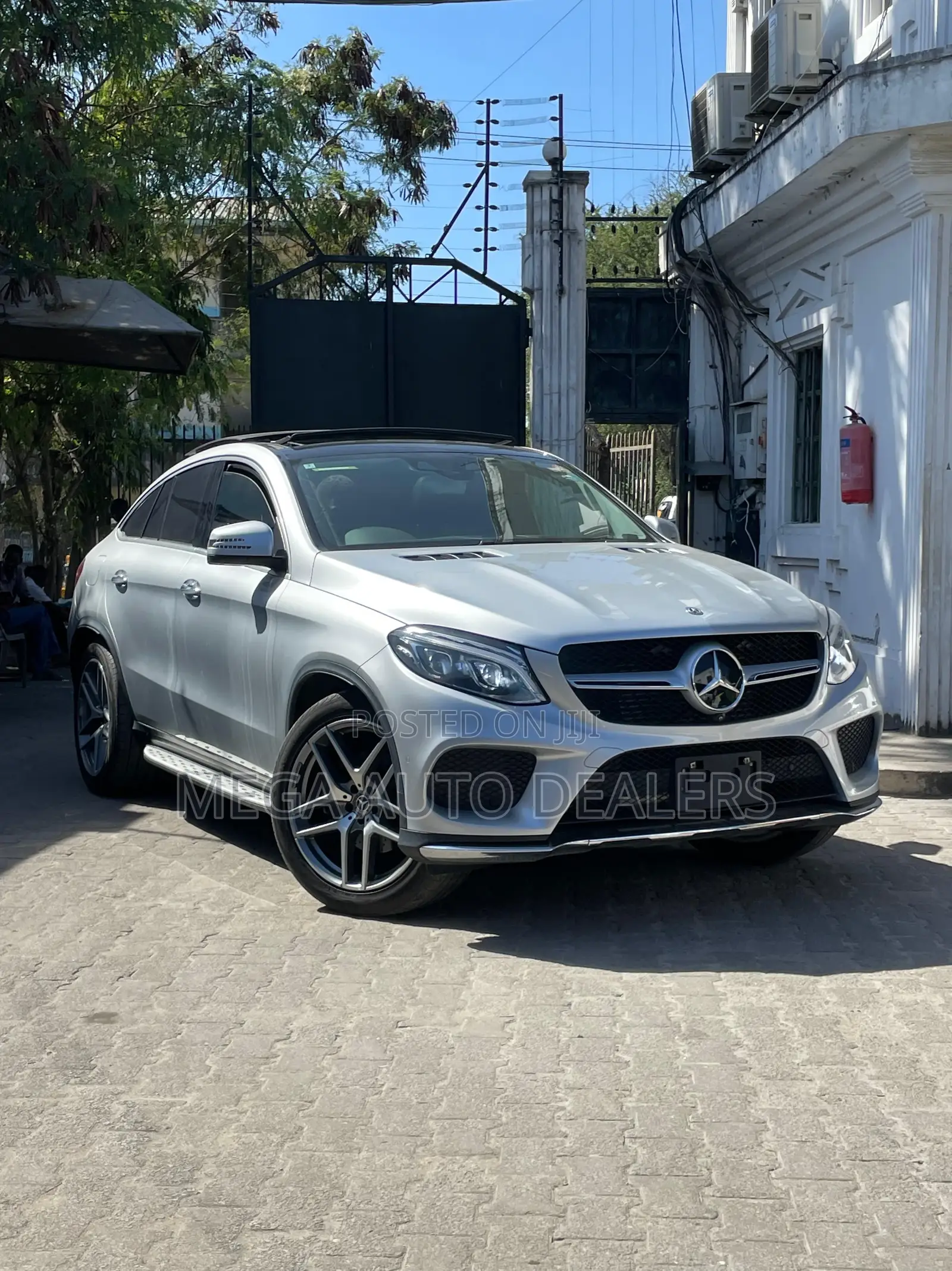 Mercedes-Benz GLE-Class GLE 350d 4MATIC 2018 Silver