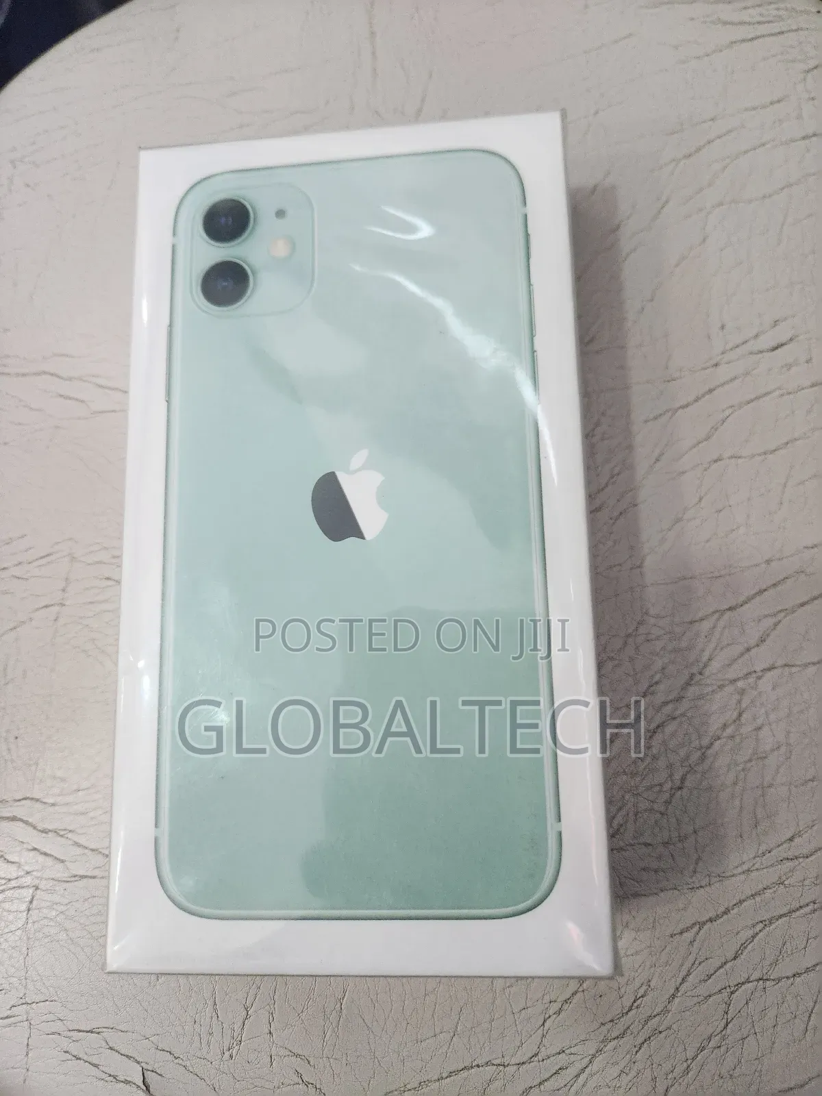 New Apple iPhone 11 128 GB Green