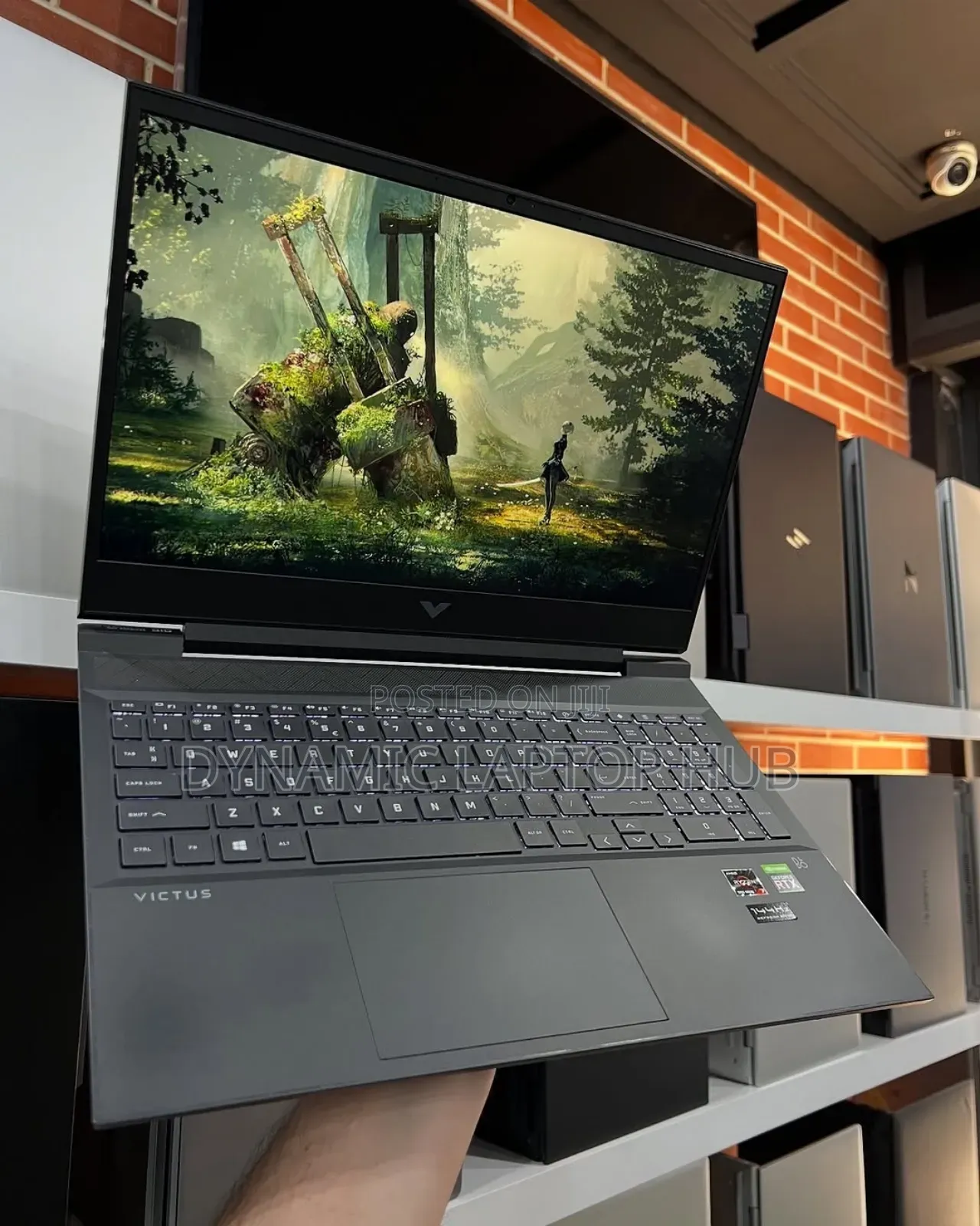Laptop HP Victus 16 16GB AMD Ryzen 7 SSD 1T